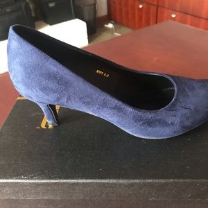 Navy suede pumps 8.5